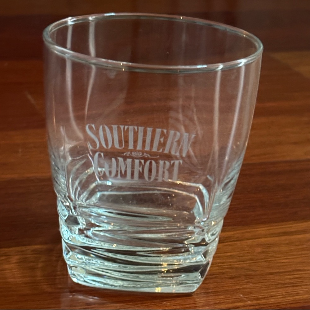 Southern Comfort Heavy Square Cut Glass Base Rocks Glass Cocktail Bar